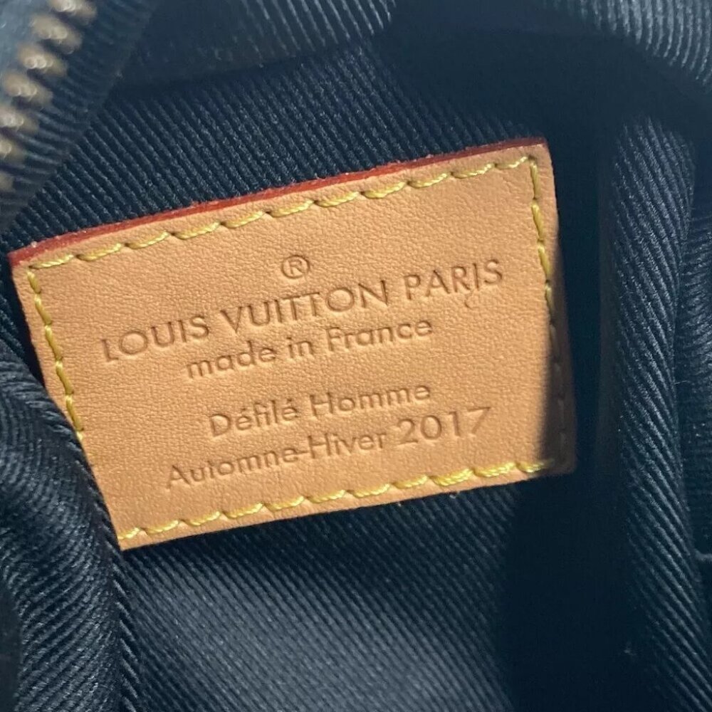 LOUIS VUITTON M44201 Supreme collaboration Apollo Backpack Nano Bag Charm - Picture 4 of 16